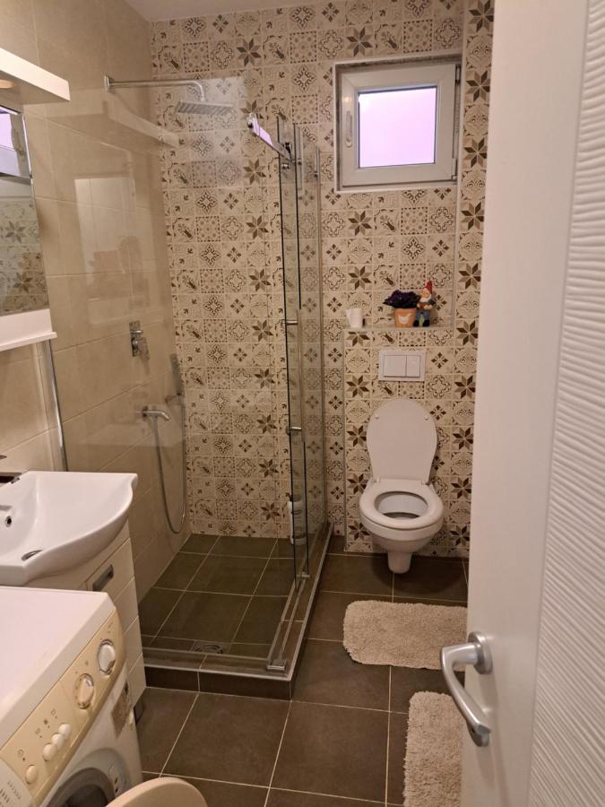 Apartman Sara 2 Beograd Eksteriør billede
