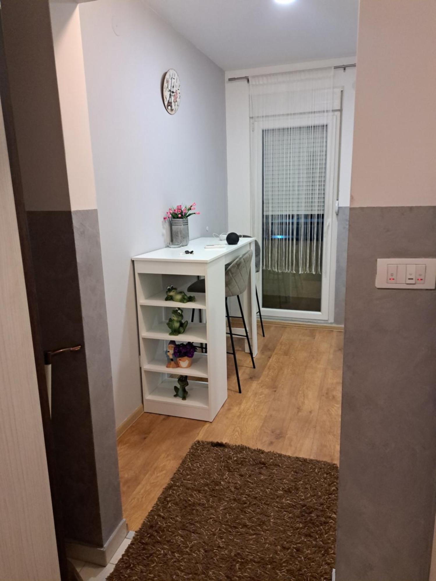 Apartman Sara 2 Beograd Eksteriør billede